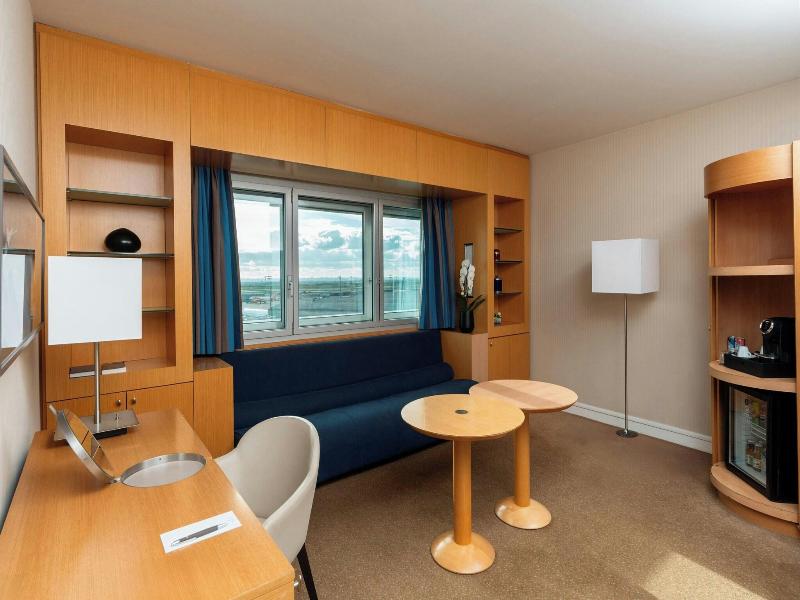 Sheraton Paris Charles de Gaulle Airport Hotel image