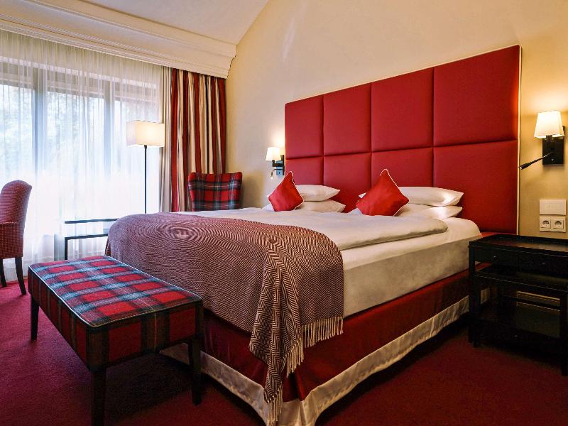 Hilton Frankfurt Gravenbruch image