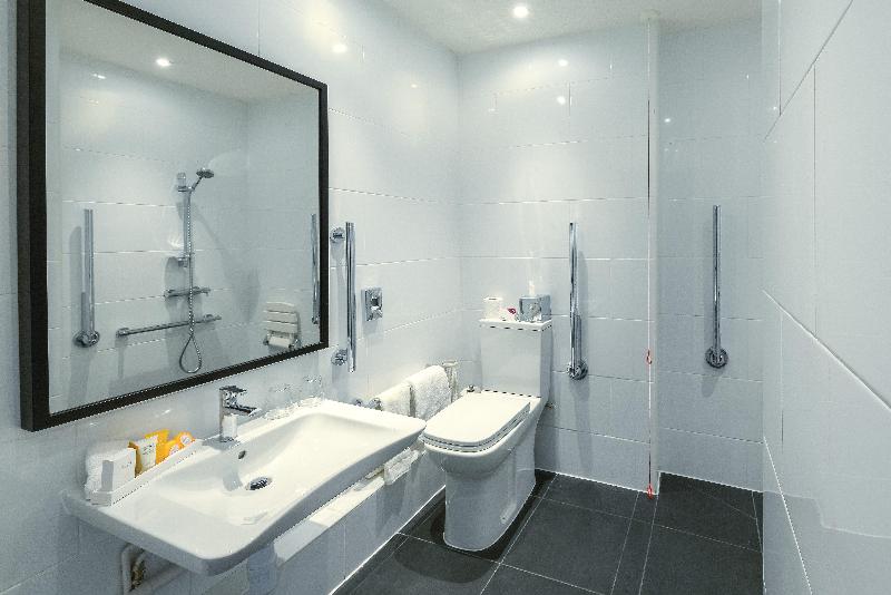 Crowne Plaza Plymouth image