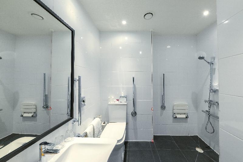 Crowne Plaza Plymouth image
