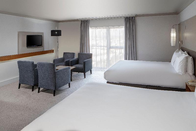 Crowne Plaza Plymouth image