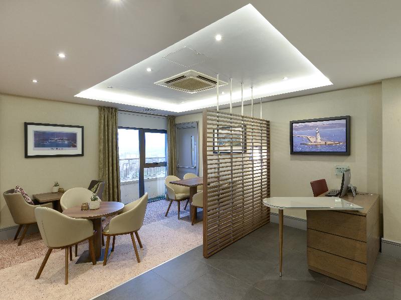 Crowne Plaza Plymouth image