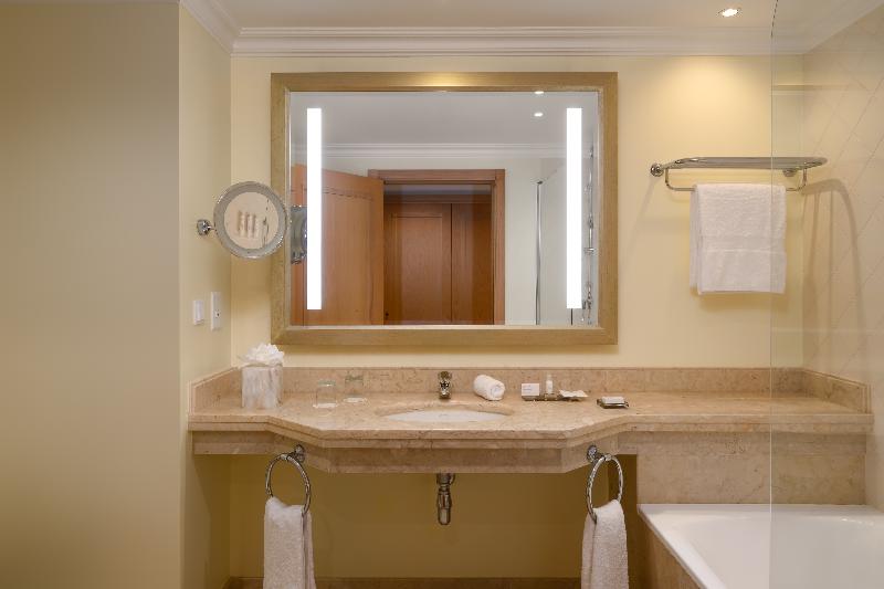 Marriott Praia D'El Rey Golf & Beach Resort image