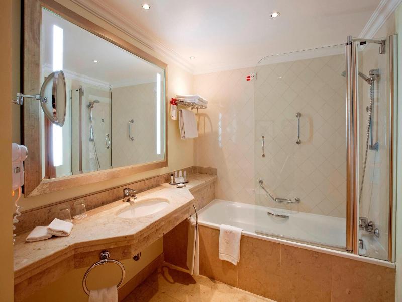 Marriott Praia D'El Rey Golf & Beach Resort image