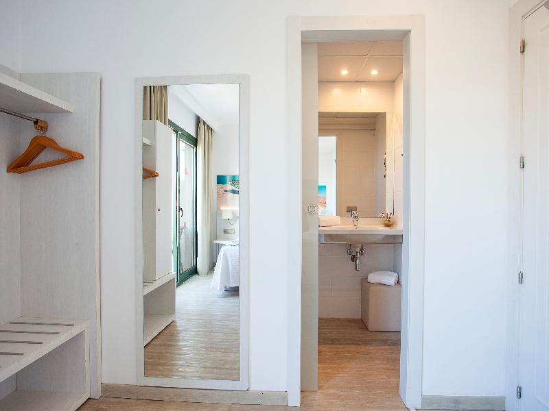 Hotel Rosales Formentera image