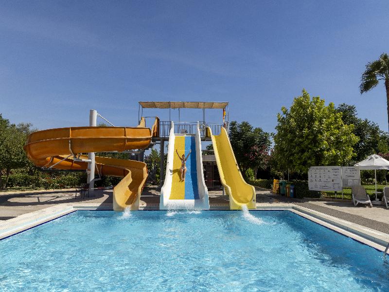 Side Star Resort