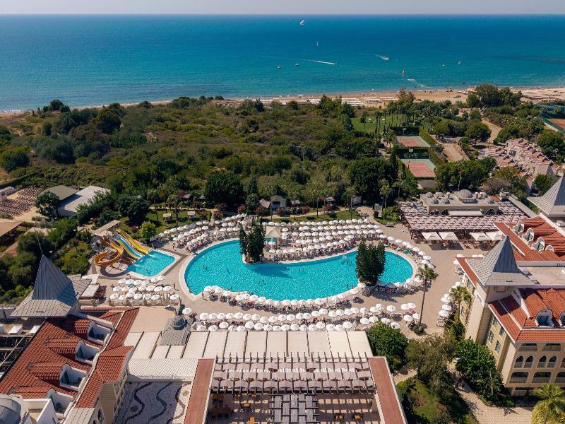 Side Star Resort