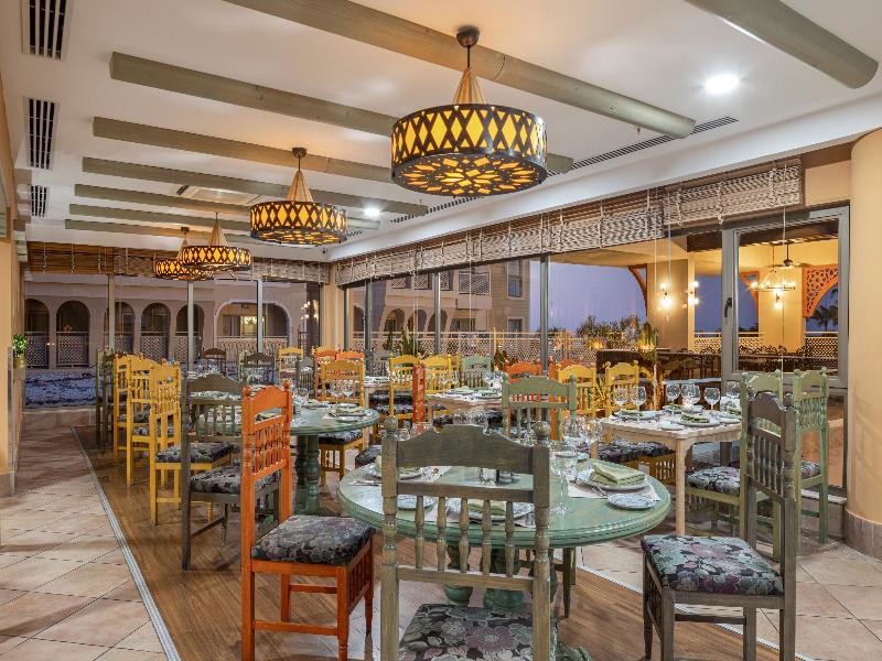 Side Star Resort