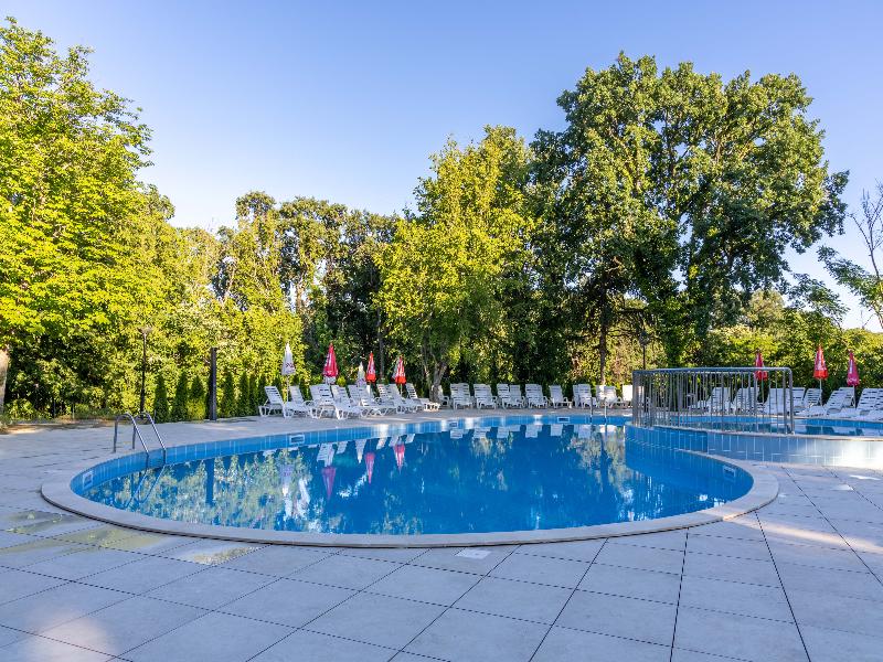 Hotel Preslav image