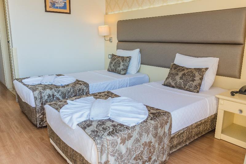 Grand Hotel Faros image