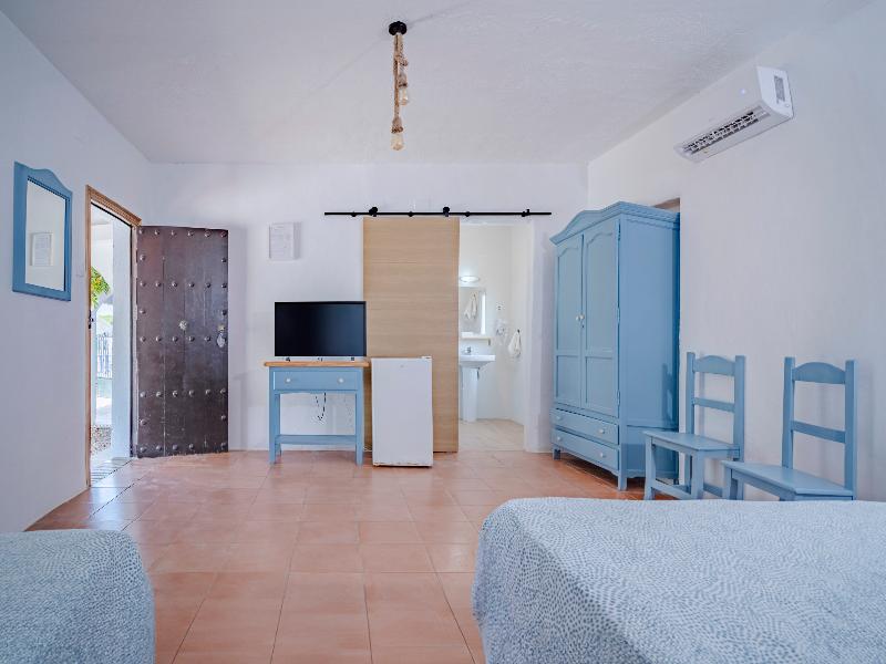 La Molinera Bungalows image