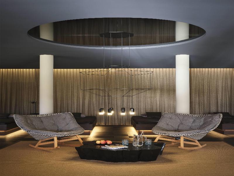 Interalpen-Hotel Tyrol image