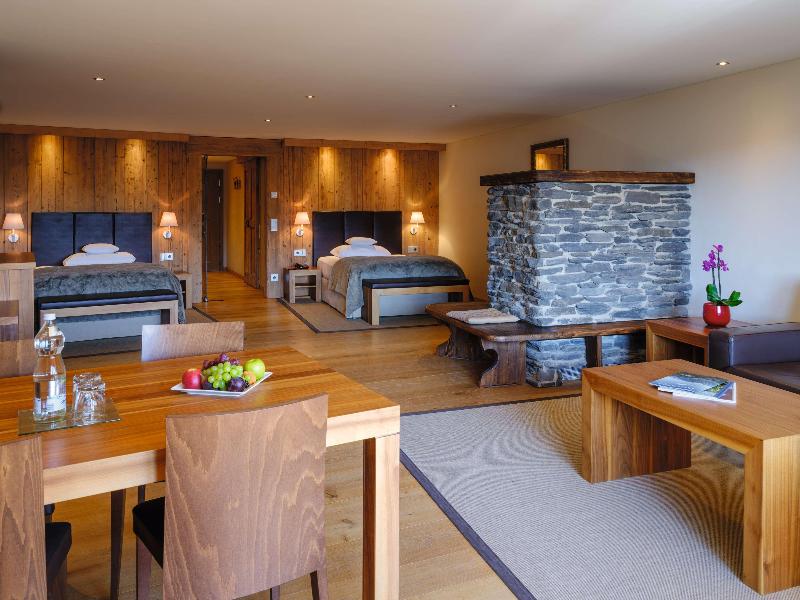 Interalpen-Hotel Tyrol image