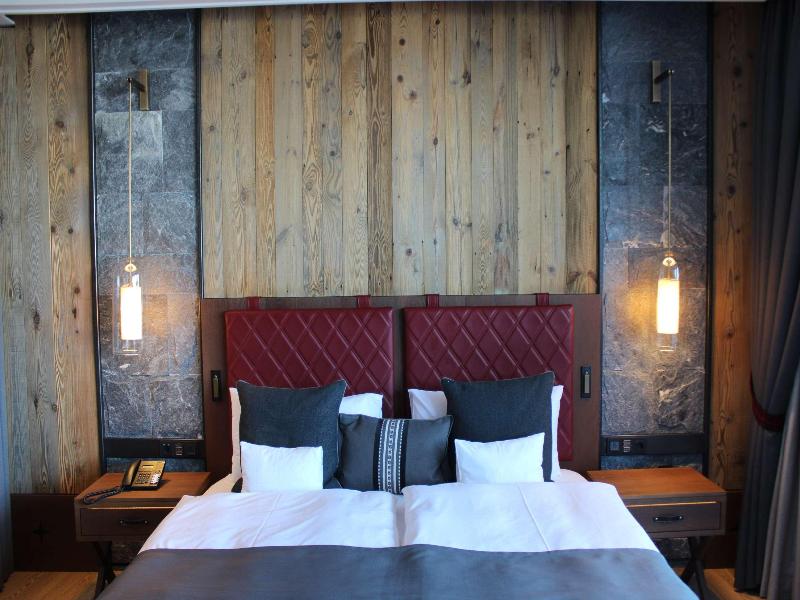 Interalpen-Hotel Tyrol image