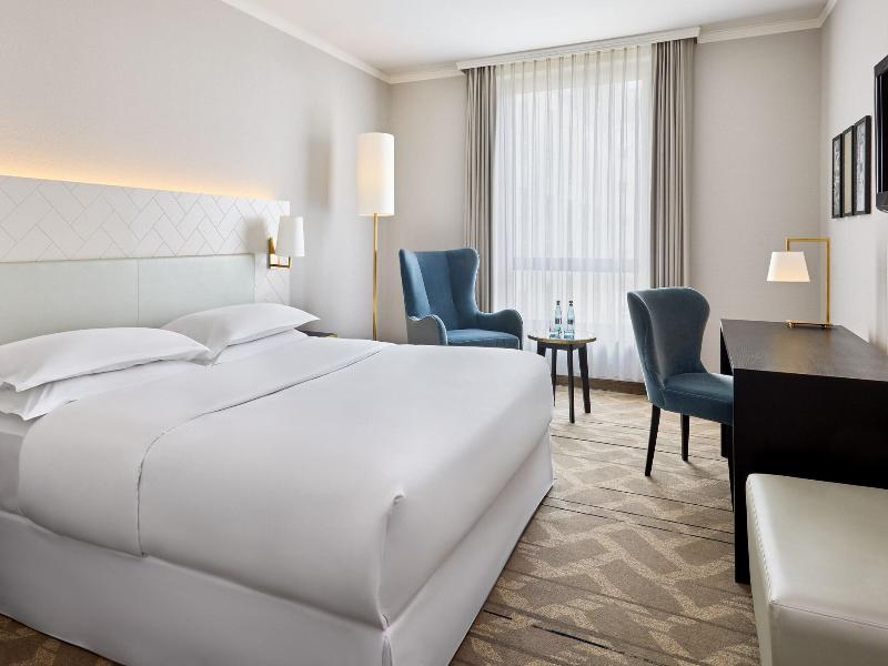 Sheraton Offenbach Hotel image