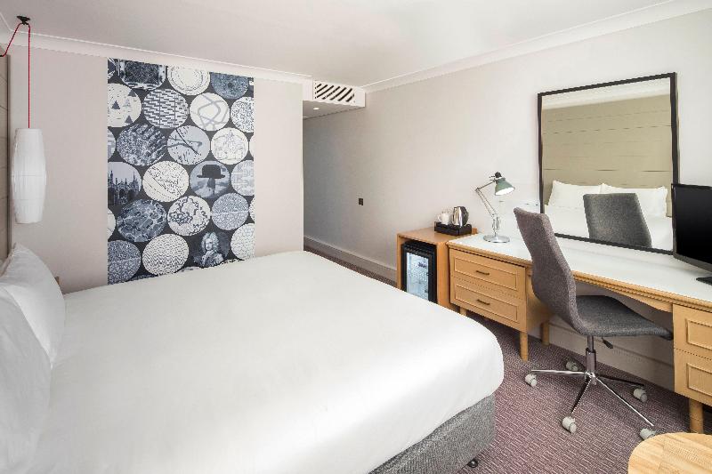 Holiday Inn Peterborough West image