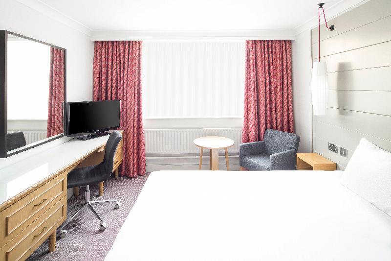Holiday Inn Peterborough West image