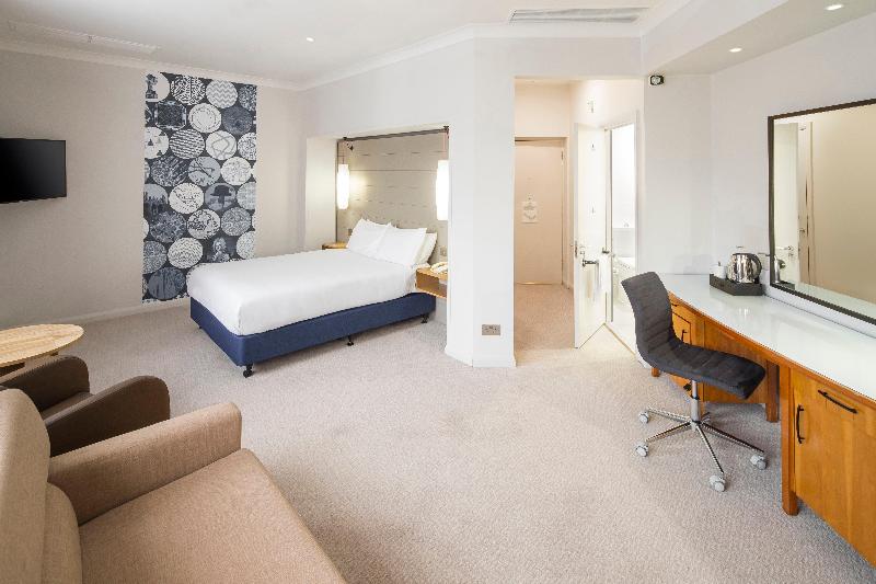 Holiday Inn Peterborough West image