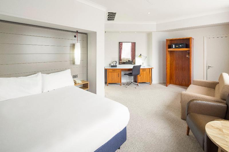 Holiday Inn Peterborough West image