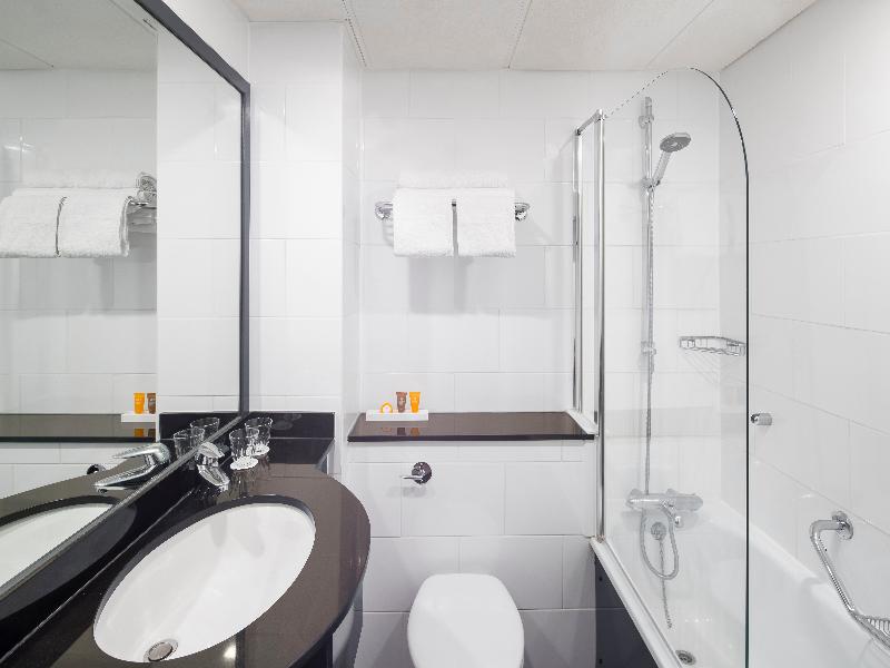 Holiday Inn Peterborough West image