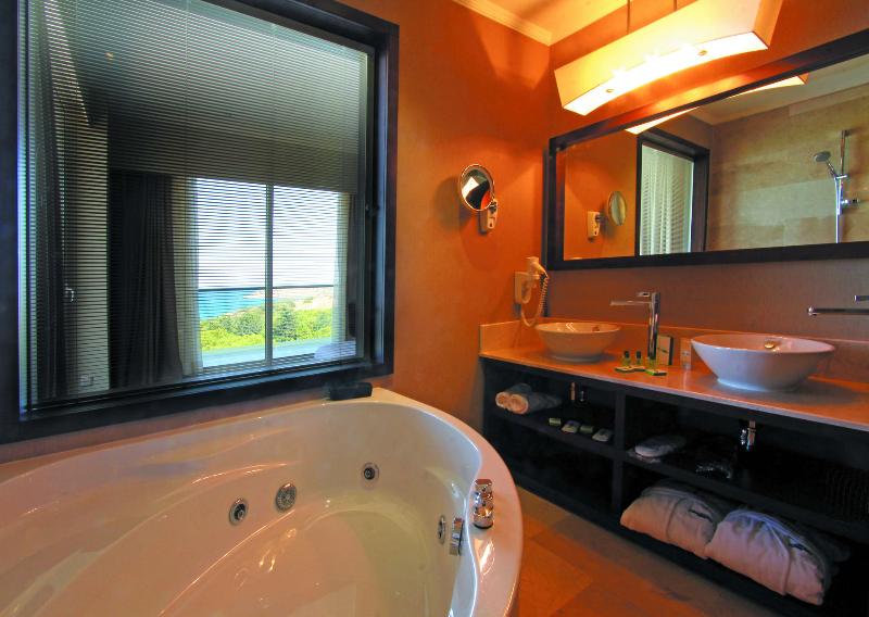 SUITE GARDEN VIEW