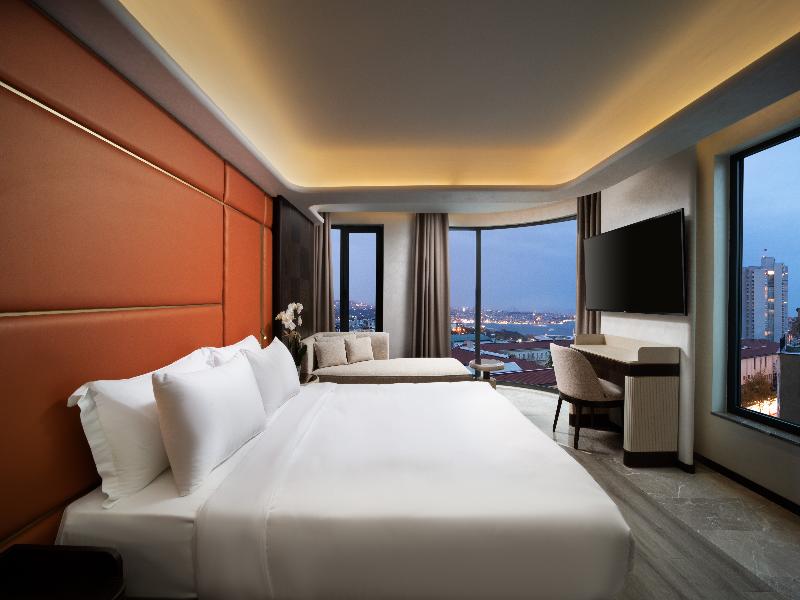 Bentley Hotel Bosphorus image