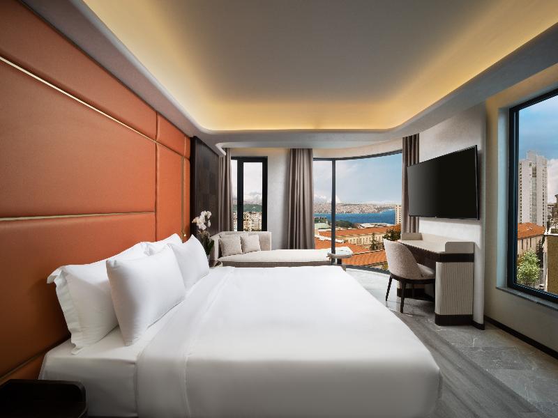 Bentley Hotel Bosphorus image