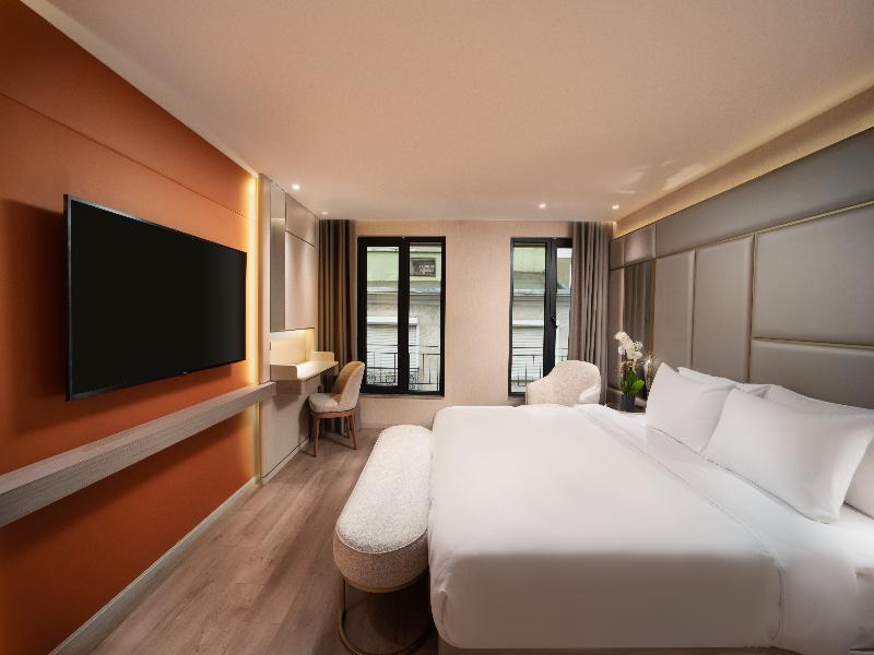 Bentley Hotel Bosphorus image