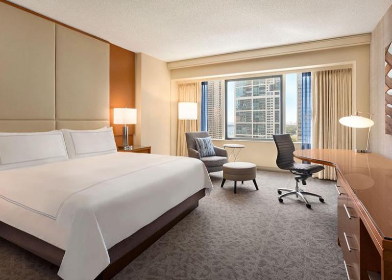 Swissotel Chicago image