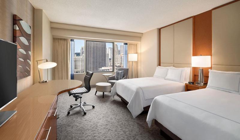 Swissotel Chicago image