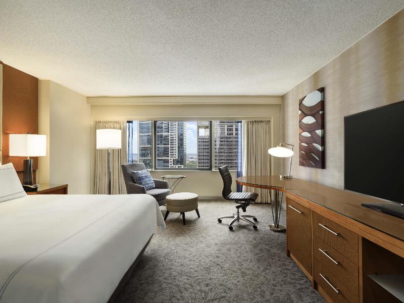 Swissotel Chicago image