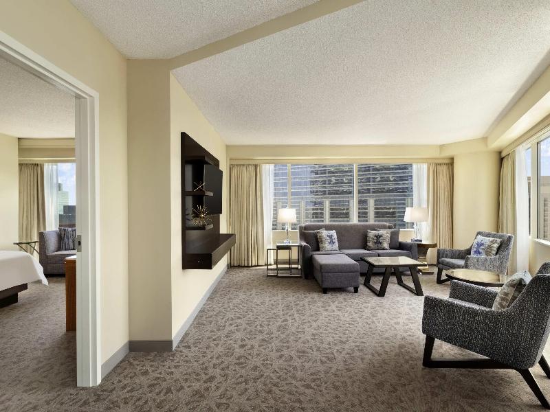 Swissotel Chicago image