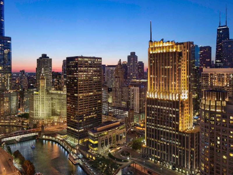 Swissotel Chicago image