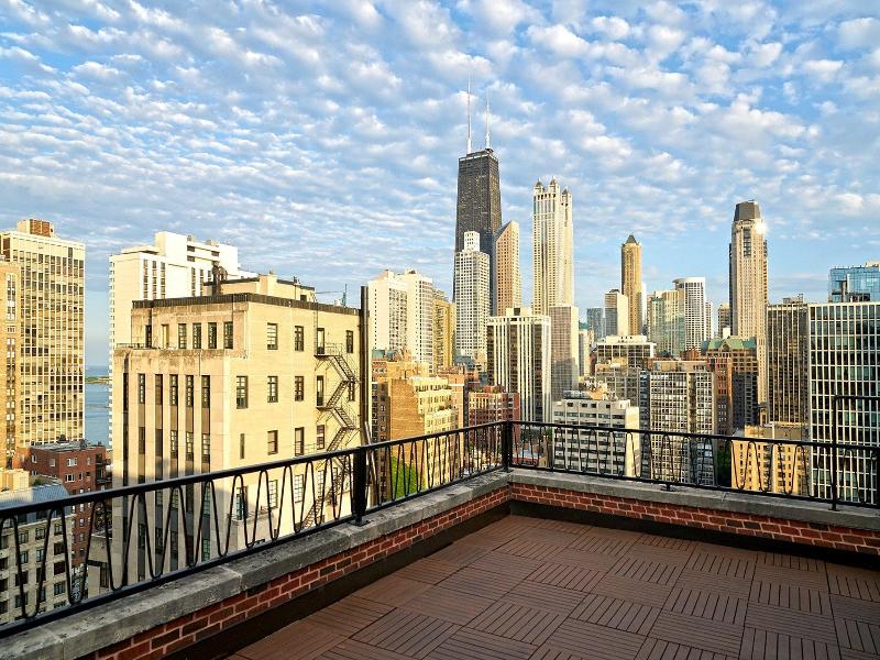The Chicago Hotel Collection Ambassador Gold Coast image