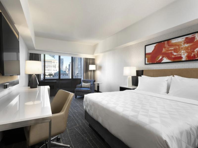 Holiday Inn Chicago Dwtn - Wolf Point image