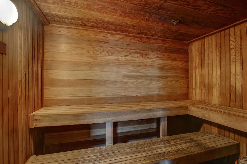Laughlin River Lodge image