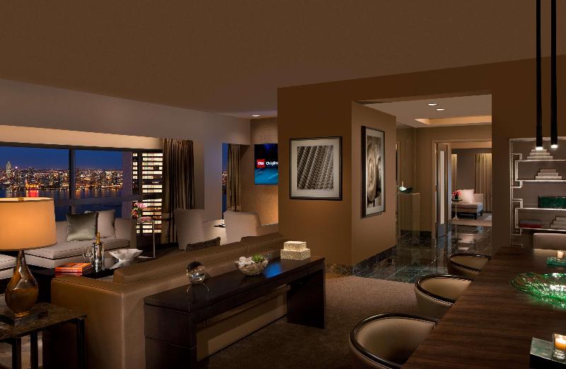 Millennium Hilton New York One UN Plaza image