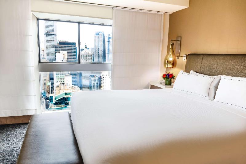 Millennium Hilton New York One UN Plaza image