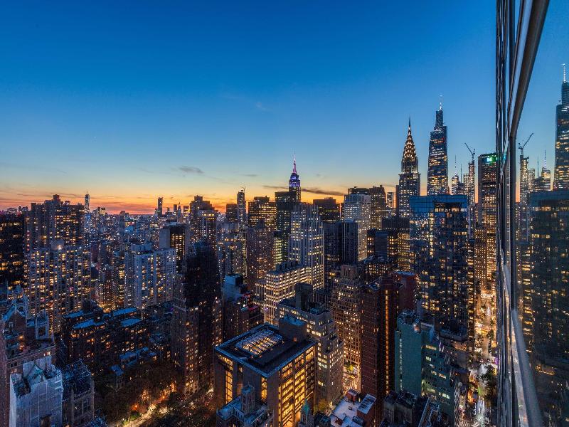 Millennium Hilton New York One UN Plaza image