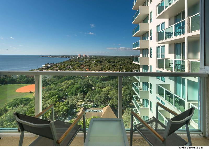 Arya Hotel & Suites Coconut Grove WorldHotels Dist image