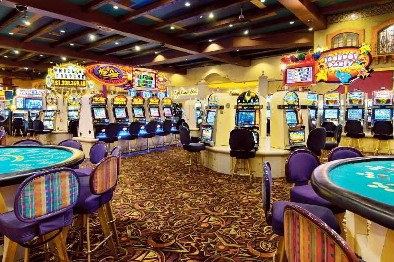 harrahs casino laughlin room locations