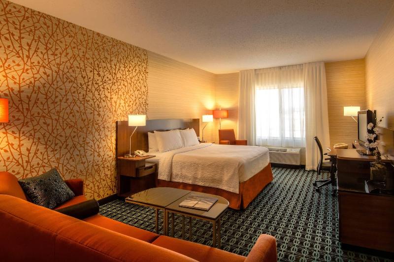 Fairfield Inn & Suites By Marriott At Dulles Airpo - Image 8