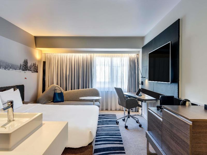 Novotel London Tower Bridge image