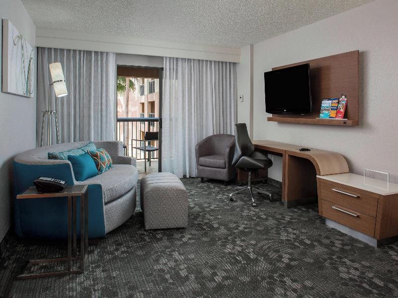 Courtyard Orlando Lake Buenavista Marriott Village image
