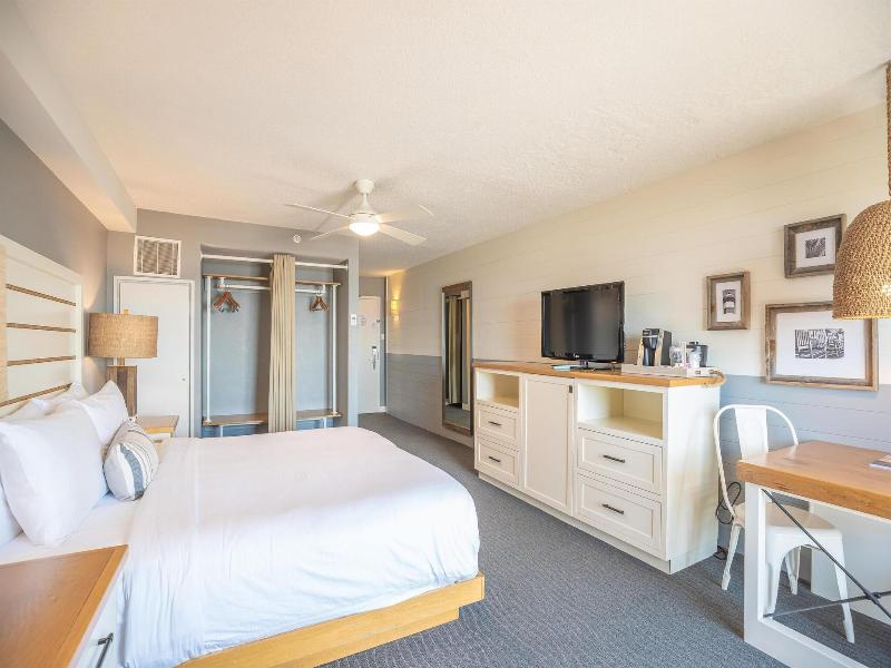 Beach House Resort, Hilton Head Island image