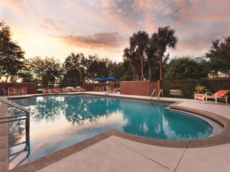 Hampton Inn Orlando International Drive/Convention image