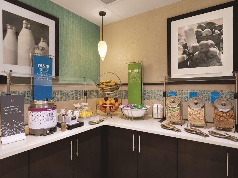 Hampton Inn Orlando International Drive/Convention image