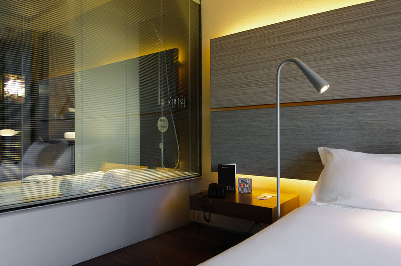 B Hotel In Barcelona Room Deals Photos And Reviews