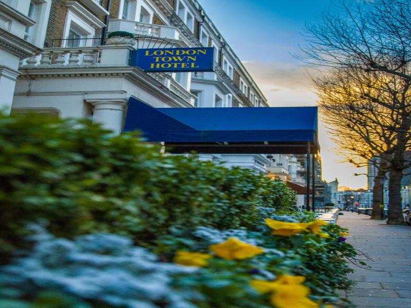 London Town image