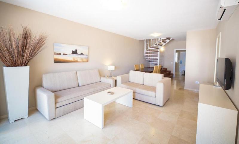 Los Olivos Beach Resort image